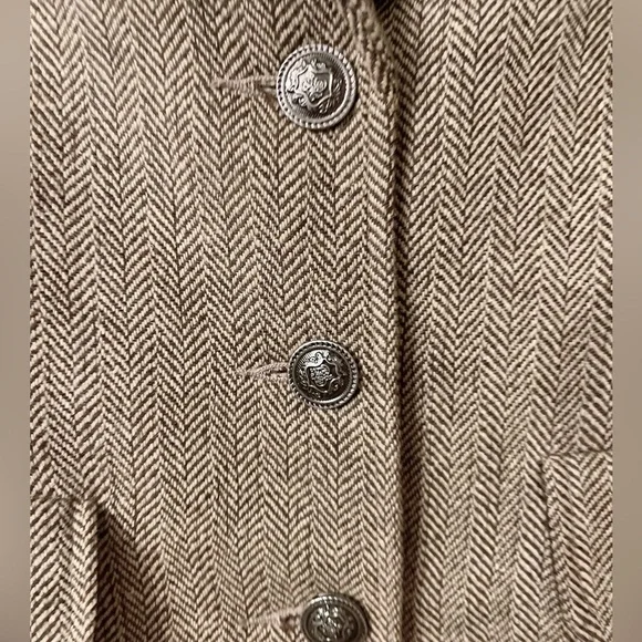 Coat - Picture 2 of 6